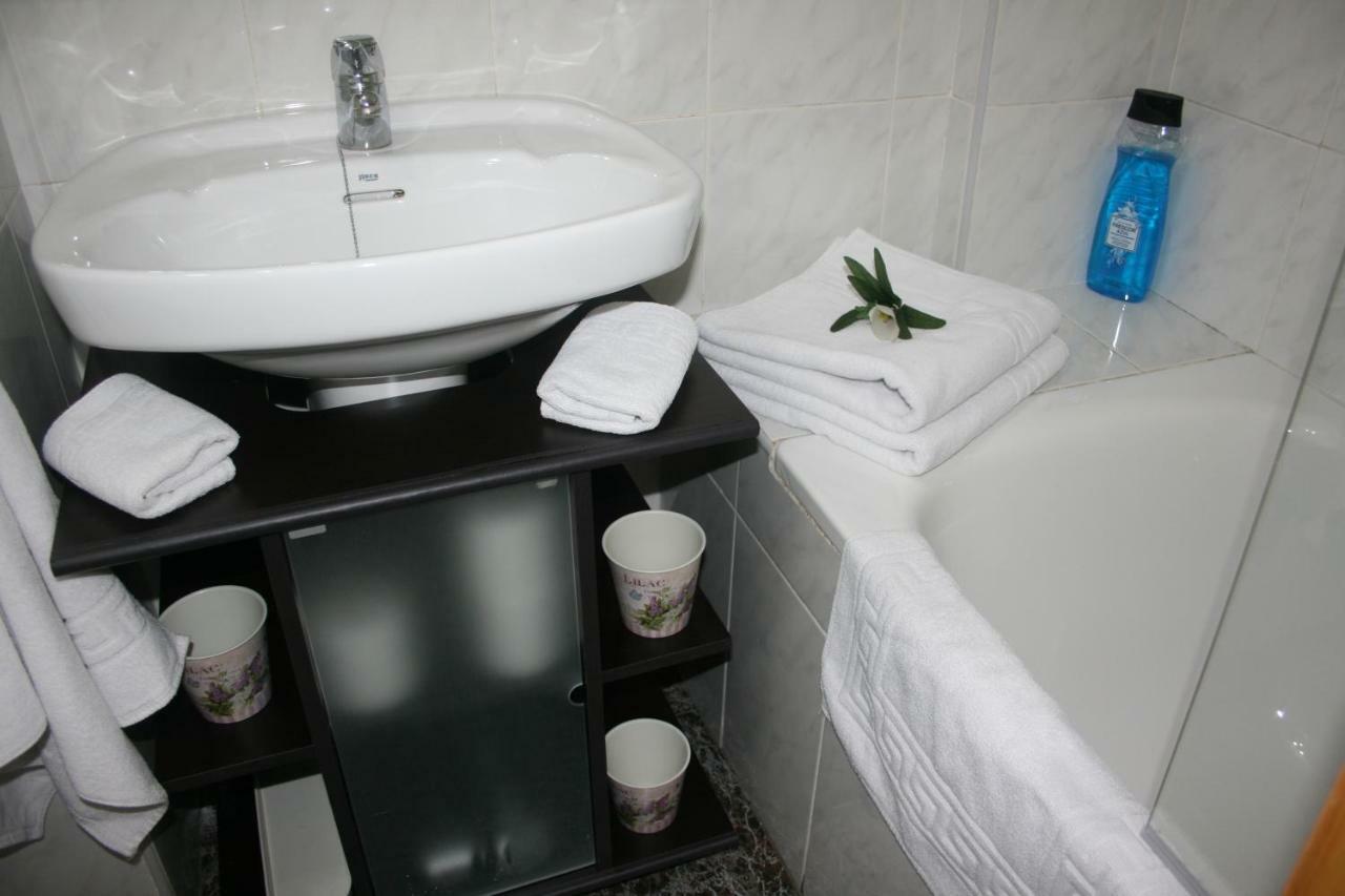 Esera Dos Catedrales Apartment Villanova Exterior foto